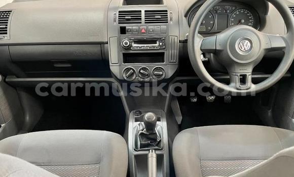 Acheter Occasion Voiture Volkswagen Polo Blanc à Beitbridge, Matabeleland South Acheter Occasion Voiture Volkswagen Polo Blanc à Beitbridge, Matabeleland South