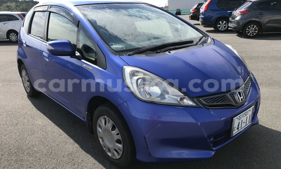 Buy Used Honda Fit Blue Car in Beitbridge in Matabeleland South