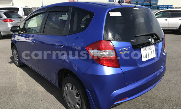 Acheter Occasion Voiture Honda Fit Bleu à Beitbridge, Matabeleland South Acheter Occasion Voiture Honda Fit Bleu à Beitbridge, Matabeleland South