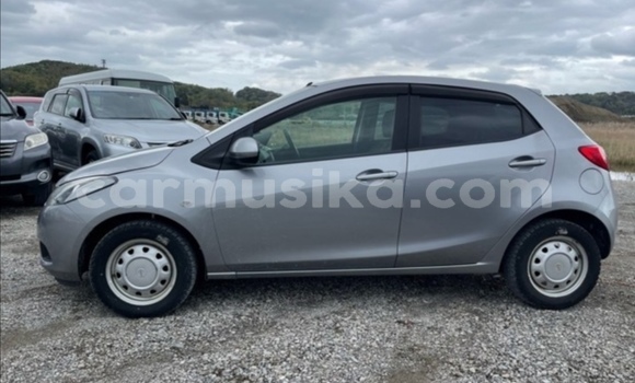 Acheter Occasion Voiture Mazda Demio Gris à Beitbridge, Matabeleland South Acheter Occasion Voiture Mazda Demio Gris à Beitbridge, Matabeleland South