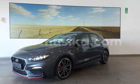 Nunua Ilio tumika Hyundai i30 N Nyeusi Gari ndani ya Beitbridge nchini Matabeleland Kusini Nunua Ilio tumika Hyundai i30 N Nyeusi Gari ndani ya Beitbridge nchini Matabeleland Kusini