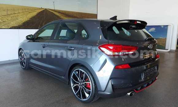 Nunua Ilio tumika Hyundai i30 N Nyeusi Gari ndani ya Beitbridge nchini Matabeleland Kusini Nunua Ilio tumika Hyundai i30 N Nyeusi Gari ndani ya Beitbridge nchini Matabeleland Kusini