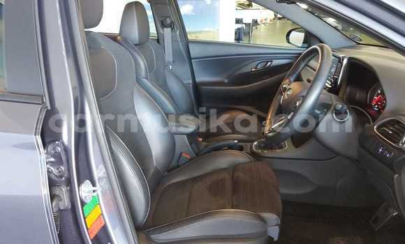 Nunua Ilio tumika Hyundai i30 N Nyeusi Gari ndani ya Beitbridge nchini Matabeleland Kusini Nunua Ilio tumika Hyundai i30 N Nyeusi Gari ndani ya Beitbridge nchini Matabeleland Kusini