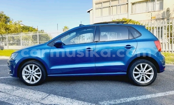 Nunua Ilio tumika Volkswagen Polo Bluu Gari ndani ya Beitbridge nchini Matabeleland Kusini Nunua Ilio tumika Volkswagen Polo Bluu Gari ndani ya Beitbridge nchini Matabeleland Kusini