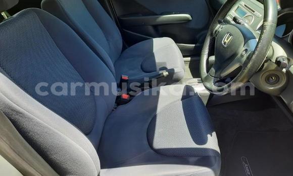 Buy Used Honda Fit Silver Car in Beitbridge in Matabeleland South Buy Used Honda Fit Silver Car in Beitbridge in Matabeleland South