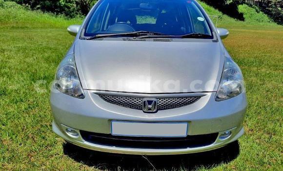 Buy Used Honda Fit Silver Car in Beitbridge in Matabeleland South Buy Used Honda Fit Silver Car in Beitbridge in Matabeleland South