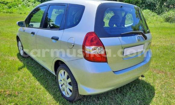 Buy Used Honda Fit Silver Car in Beitbridge in Matabeleland South Buy Used Honda Fit Silver Car in Beitbridge in Matabeleland South