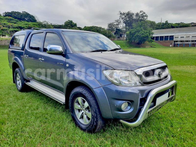 Big with watermark toyota hilux matabeleland south beitbridge 29891