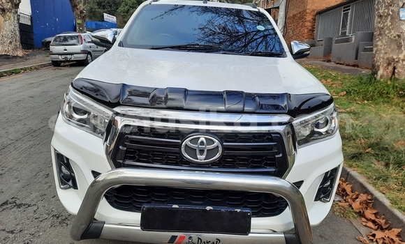 Tenga Tsaru Toyota Hilux Chena Mota in Beitbridge in Matabeleland South Tenga Tsaru Toyota Hilux Chena Mota in Beitbridge in Matabeleland South