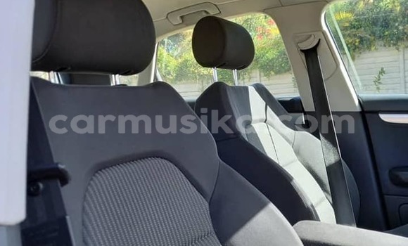 Acheter Occasion Voiture Audi A4 Gris à Harare, Harare Acheter Occasion Voiture Audi A4 Gris à Harare, Harare