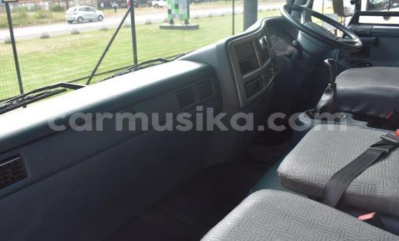 Acheter Occasion Utilitaire Nissan UD Blanc à Beitbridge, Matabeleland South Acheter Occasion Utilitaire Nissan UD Blanc à Beitbridge, Matabeleland South