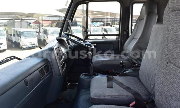 Acheter Occasion Utilitaire Nissan UD Blanc à Beitbridge, Matabeleland South Acheter Occasion Utilitaire Nissan UD Blanc à Beitbridge, Matabeleland South