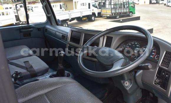 Acheter Occasion Utilitaire Nissan UD Blanc à Beitbridge, Matabeleland South Acheter Occasion Utilitaire Nissan UD Blanc à Beitbridge, Matabeleland South