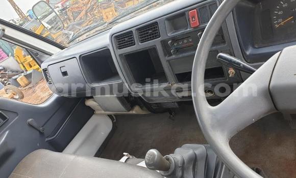 Buy Used Toyota Dyna White Truck in Beitbridge in Matabeleland South Buy Used Toyota Dyna White Truck in Beitbridge in Matabeleland South