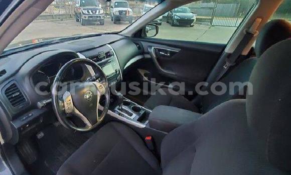 Buy Used Nissan Altima Other Car in Beitbridge in Matabeleland South Buy Used Nissan Altima Other Car in Beitbridge in Matabeleland South