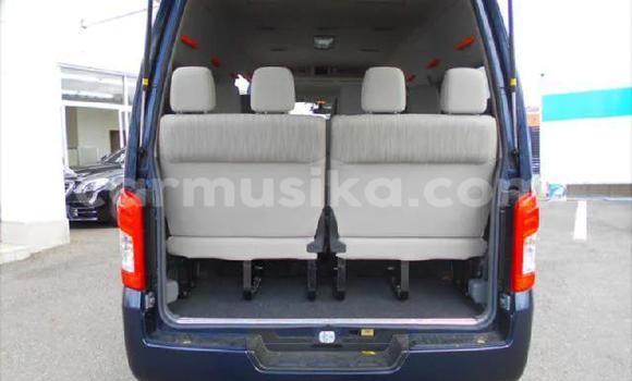 Tenga Tsaru Nissan NV350 Caravan Zvimwe Mota in Beitbridge in Matabeleland South Tenga Tsaru Nissan NV350 Caravan Zvimwe Mota in Beitbridge in Matabeleland South