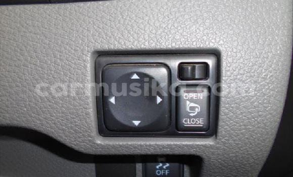 Tenga Tsaru Nissan NV350 Caravan Zvimwe Mota in Beitbridge in Matabeleland South Tenga Tsaru Nissan NV350 Caravan Zvimwe Mota in Beitbridge in Matabeleland South