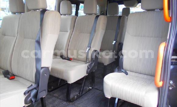 Tenga Tsaru Nissan NV350 Caravan Zvimwe Mota in Beitbridge in Matabeleland South Tenga Tsaru Nissan NV350 Caravan Zvimwe Mota in Beitbridge in Matabeleland South