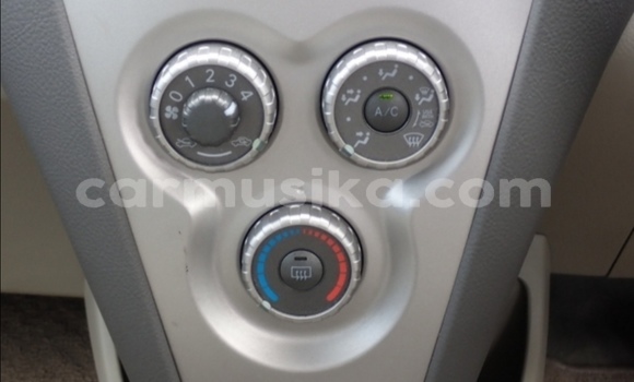 Acheter Occasion Voiture Toyota Belta Beige à Beitbridge, Matabeleland South Acheter Occasion Voiture Toyota Belta Beige à Beitbridge, Matabeleland South