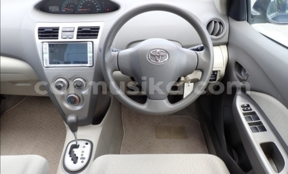 Acheter Occasion Voiture Toyota Belta Beige à Beitbridge, Matabeleland South Acheter Occasion Voiture Toyota Belta Beige à Beitbridge, Matabeleland South