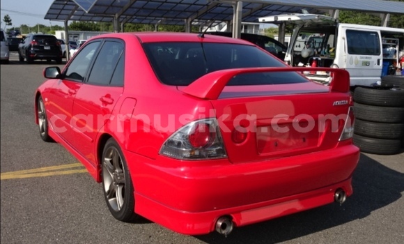 Nunua Ilio tumika Toyota Altezza Nyekundu Gari ndani ya Beitbridge nchini Matabeleland Kusini Nunua Ilio tumika Toyota Altezza Nyekundu Gari ndani ya Beitbridge nchini Matabeleland Kusini