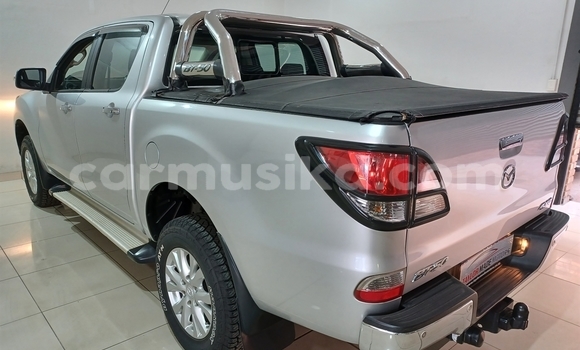 Tenga Tsaru Mazda BT-50 Sirivha Mota in Beitbridge in Matabeleland South Tenga Tsaru Mazda BT-50 Sirivha Mota in Beitbridge in Matabeleland South