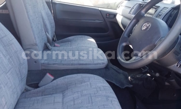 Acheter Occasion Voiture Toyota Hiace Blanc à Borrowdale, Harare Acheter Occasion Voiture Toyota Hiace Blanc à Borrowdale, Harare