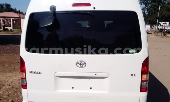 Acheter Neuf Voiture Toyota Hiace Blanc à Borrowdale, Harare Acheter Neuf Voiture Toyota Hiace Blanc à Borrowdale, Harare