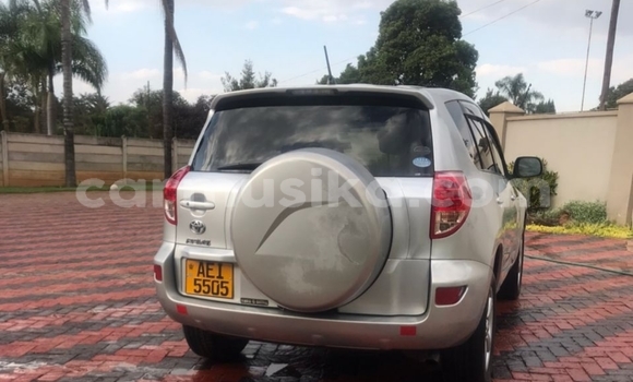 Acheter Occasion Voiture Toyota RAV4 Gris à Borrowdale, Harare Acheter Occasion Voiture Toyota RAV4 Gris à Borrowdale, Harare
