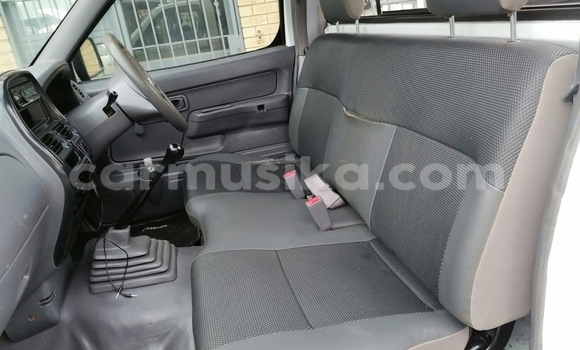 Tenga Tsaru Nissan NP 300 Chena Mota in Beitbridge in Matabeleland South Tenga Tsaru Nissan NP 300 Chena Mota in Beitbridge in Matabeleland South