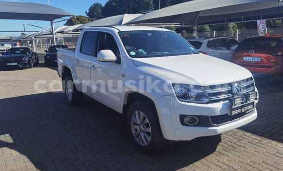 Buy Used Volkswagen Amarok White Car in Beitbridge in Matabeleland South Buy Used Volkswagen Amarok White Car in Beitbridge in Matabeleland South
