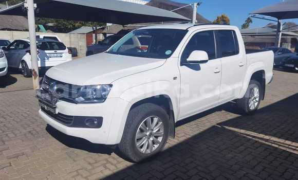 Buy Used Volkswagen Amarok White Car in Beitbridge in Matabeleland South Buy Used Volkswagen Amarok White Car in Beitbridge in Matabeleland South