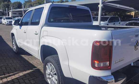 Buy Used Volkswagen Amarok White Car in Beitbridge in Matabeleland South Buy Used Volkswagen Amarok White Car in Beitbridge in Matabeleland South
