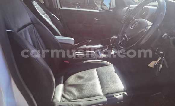 Buy Used Volkswagen Amarok White Car in Beitbridge in Matabeleland South Buy Used Volkswagen Amarok White Car in Beitbridge in Matabeleland South