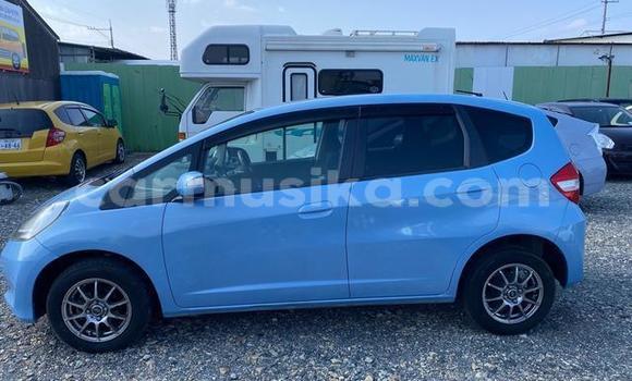 Buy Import Honda Fit Blue Car in Beitbridge in Matabeleland South Buy Import Honda Fit Blue Car in Beitbridge in Matabeleland South