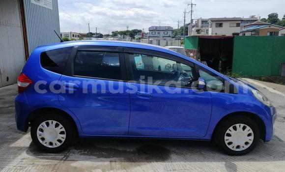 Buy Import Honda Fit Blue Car in Beitbridge in Matabeleland South