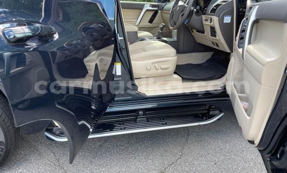 Acheter Occasion Voiture Toyota Land Cruiser Prado Noir à Avondale, Harare Acheter Occasion Voiture Toyota Land Cruiser Prado Noir à Avondale, Harare
