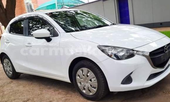 Acheter Neuf Voiture Mazda Demio Blanc à Borrowdale, Harare Acheter Neuf Voiture Mazda Demio Blanc à Borrowdale, Harare