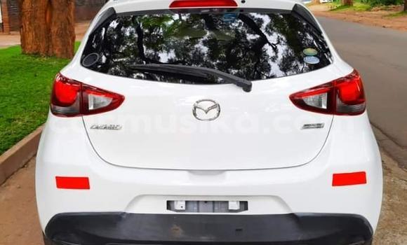 Acheter Neuf Voiture Mazda Demio Blanc à Borrowdale, Harare Acheter Neuf Voiture Mazda Demio Blanc à Borrowdale, Harare