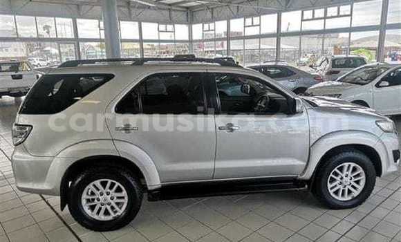 Buy Used Toyota Fortuner Silver Car in Beitbridge in Matabeleland South Buy Used Toyota Fortuner Silver Car in Beitbridge in Matabeleland South