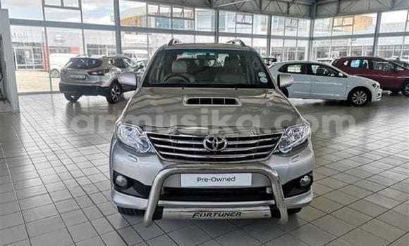 Buy Used Toyota Fortuner Silver Car in Beitbridge in Matabeleland South Buy Used Toyota Fortuner Silver Car in Beitbridge in Matabeleland South