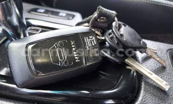 Acheter Neuf Voiture Toyota Hilux Blanc à Borrowdale, Harare Acheter Neuf Voiture Toyota Hilux Blanc à Borrowdale, Harare