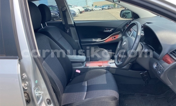 Acheter Occasion Voiture Toyota Allion Gris à Beitbridge, Matabeleland South Acheter Occasion Voiture Toyota Allion Gris à Beitbridge, Matabeleland South