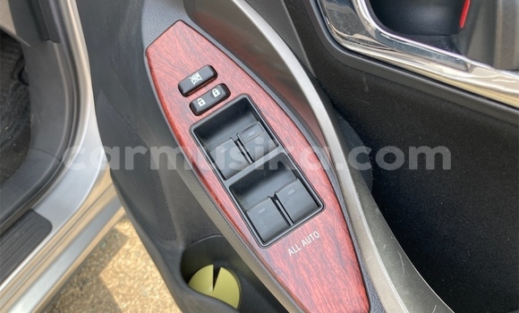 Acheter Occasion Voiture Toyota Allion Gris à Beitbridge, Matabeleland South Acheter Occasion Voiture Toyota Allion Gris à Beitbridge, Matabeleland South