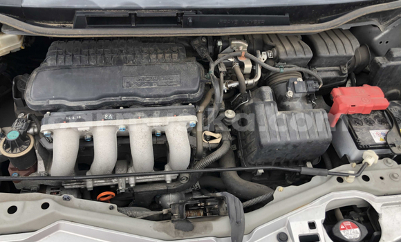 Buy Used Honda Fit Silver Car in Beitbridge in Matabeleland South Buy Used Honda Fit Silver Car in Beitbridge in Matabeleland South