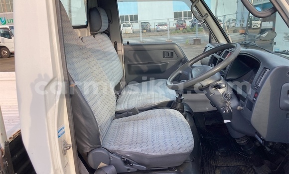 Tenga Tsaru Toyota Dyna Chena Rori in Beitbridge in Matabeleland South Tenga Tsaru Toyota Dyna Chena Rori in Beitbridge in Matabeleland South