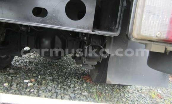 Buy Used Toyota Dyna White Truck in Beitbridge in Matabeleland South Buy Used Toyota Dyna White Truck in Beitbridge in Matabeleland South