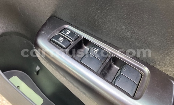 Acheter Occasion Voiture Subaru Forester Blanc à Beitbridge, Matabeleland South Acheter Occasion Voiture Subaru Forester Blanc à Beitbridge, Matabeleland South