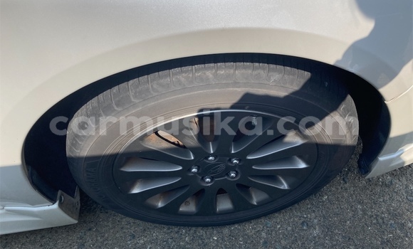 Acheter Occasion Voiture Subaru Forester Blanc à Beitbridge, Matabeleland South Acheter Occasion Voiture Subaru Forester Blanc à Beitbridge, Matabeleland South