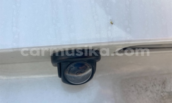 Acheter Occasion Voiture Subaru Forester Blanc à Beitbridge, Matabeleland South Acheter Occasion Voiture Subaru Forester Blanc à Beitbridge, Matabeleland South